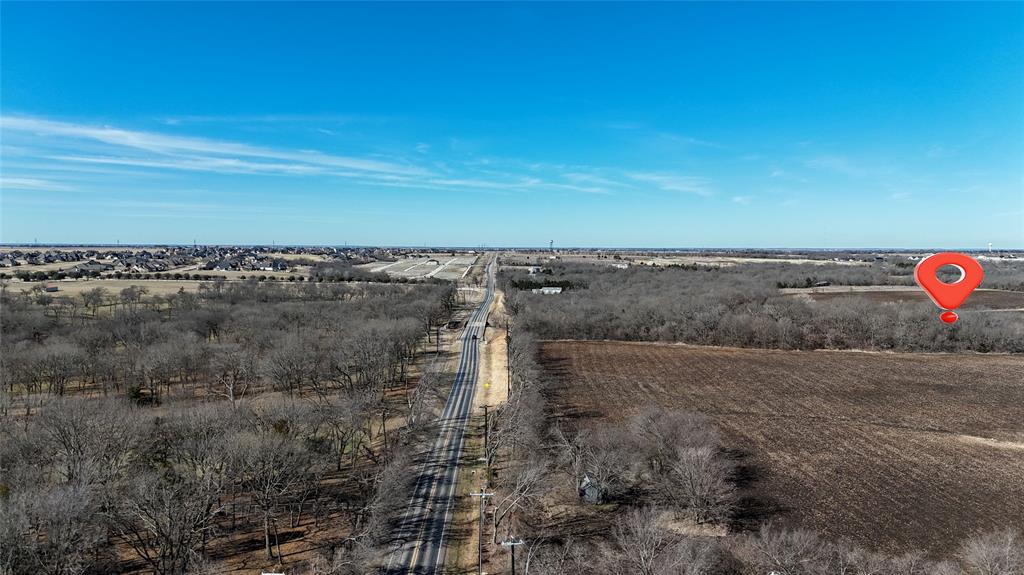 121 Sec Road Gunter, TX 75058 - Photo 5 of 40