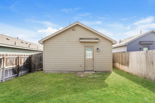 $1,275 | 5445 Verdugos Place, San Antonio, TX 78244