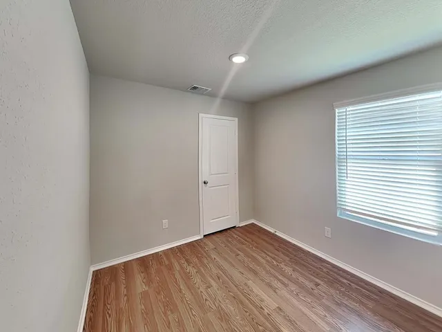 $1,275 | 5445 Verdugos Place, San Antonio, TX 78244