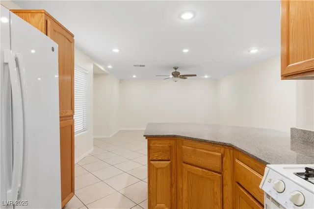 $1,850 | 7268 Vinca Road, Las Vegas, NV 89113