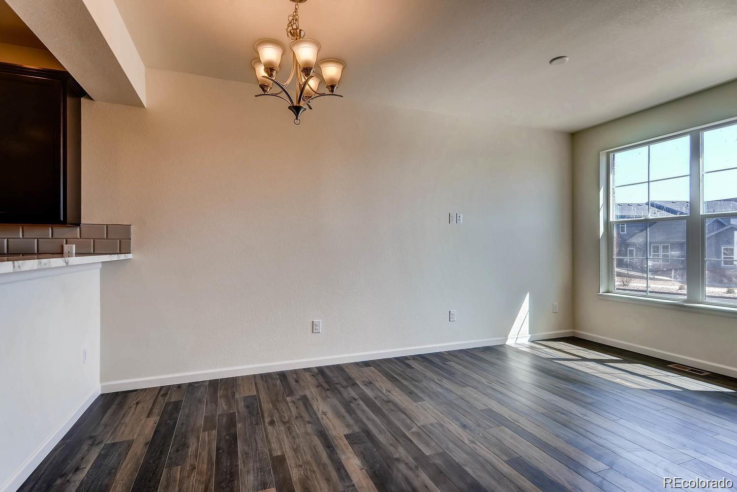 23423 East Chenango Place Aurora, CO 80016 - Photo 4 of 11