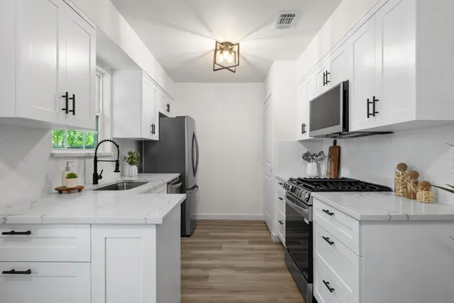 $374,894 | 7002 Teaberry Drive, Austin, TX 78745