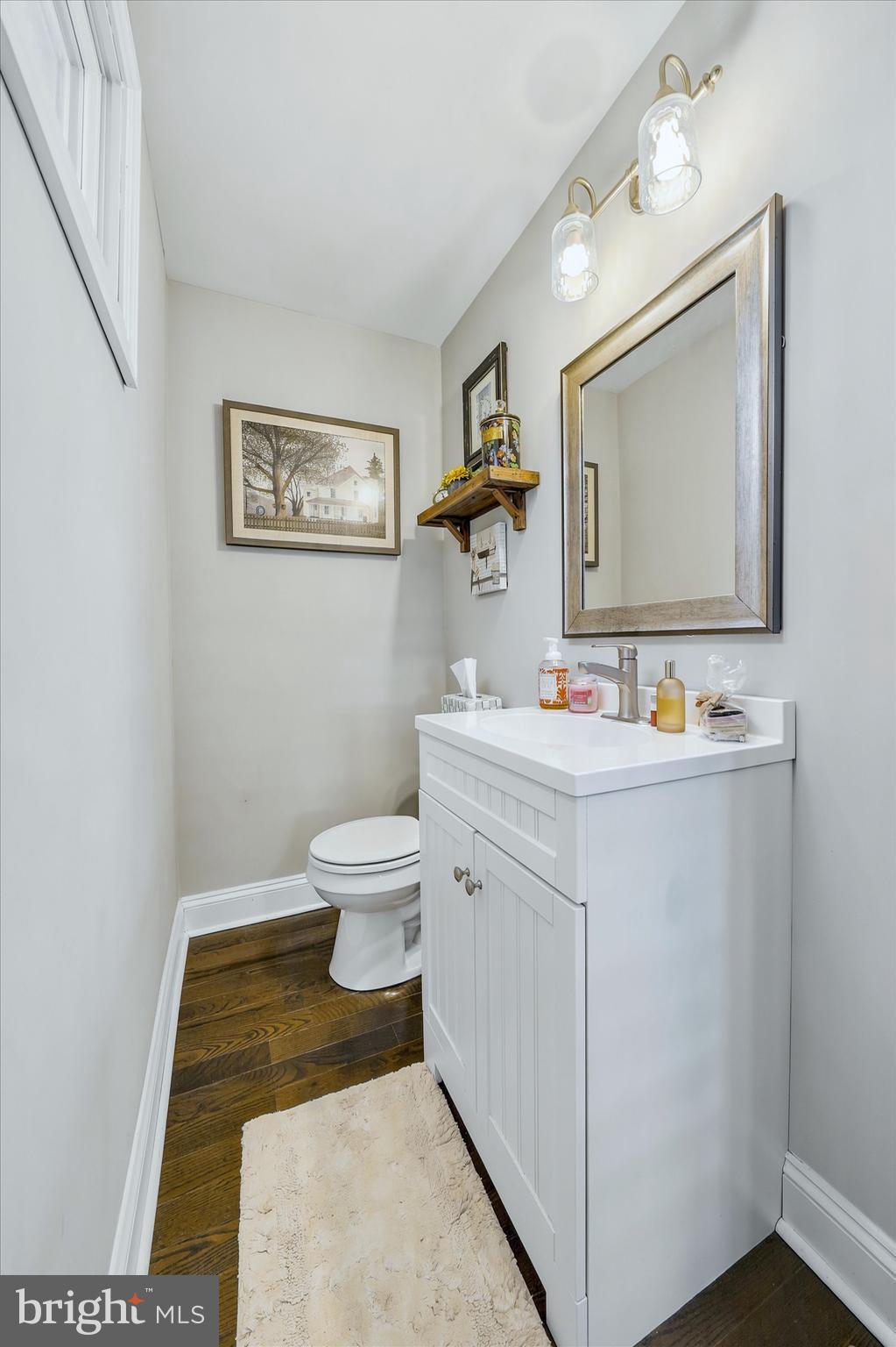 504 Harvey Road Claymont, DE 19703 - Photo 26 of 56 Main Floor Half Bath