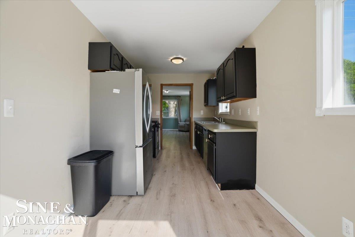 2122 Michigan Street Algonac, MI 48001 - Photo 14 of 40