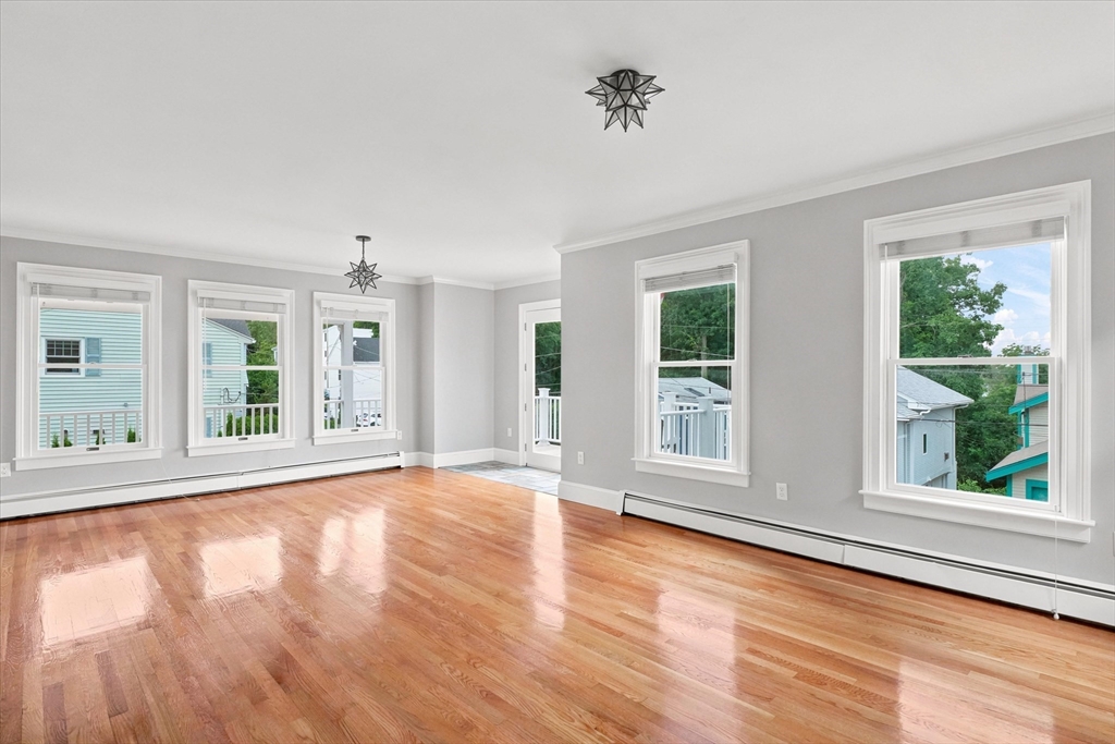 14 Willow Road Marblehead, MA 01945 - Photo 12 of 42