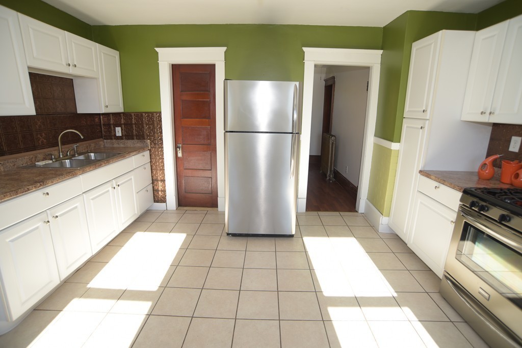 6 Lockhouse Road Westfield, MA 01085 - Photo 12 of 27 Gallery Image 12