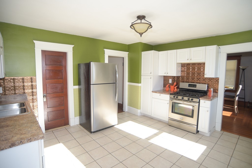 6 Lockhouse Road Westfield, MA 01085 - Photo 8 of 27 Gallery Image 8