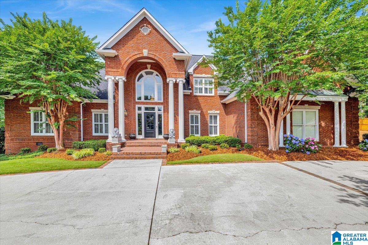 505 Ryding Circle Trussville, AL 35173 - Photo 2 of 92