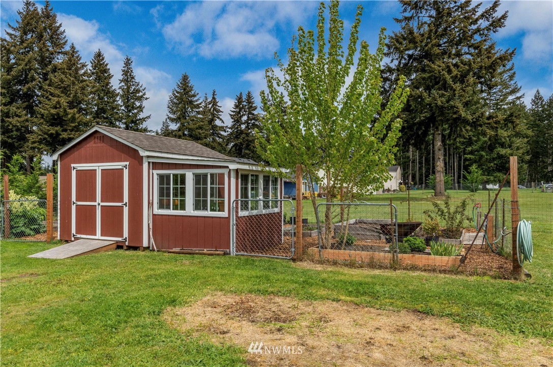 6519 190th Trail Southwest Rochester, WA 98579 - Photo 39 of 40 a view of outdoor space yard and patio