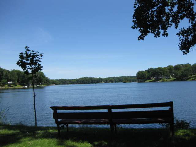 8683 East Hatchery Road Syracuse, IN 46567 - Photo 2 of 8 Gallery Image 2