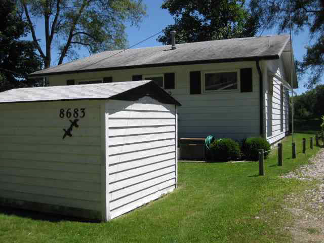 8683 East Hatchery Road Syracuse, IN 46567 - Photo 7 of 8 Gallery Image 7