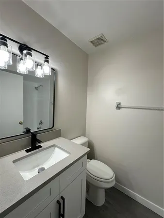 $1,800 | 7311 Seena Court, Orlando, FL 32835