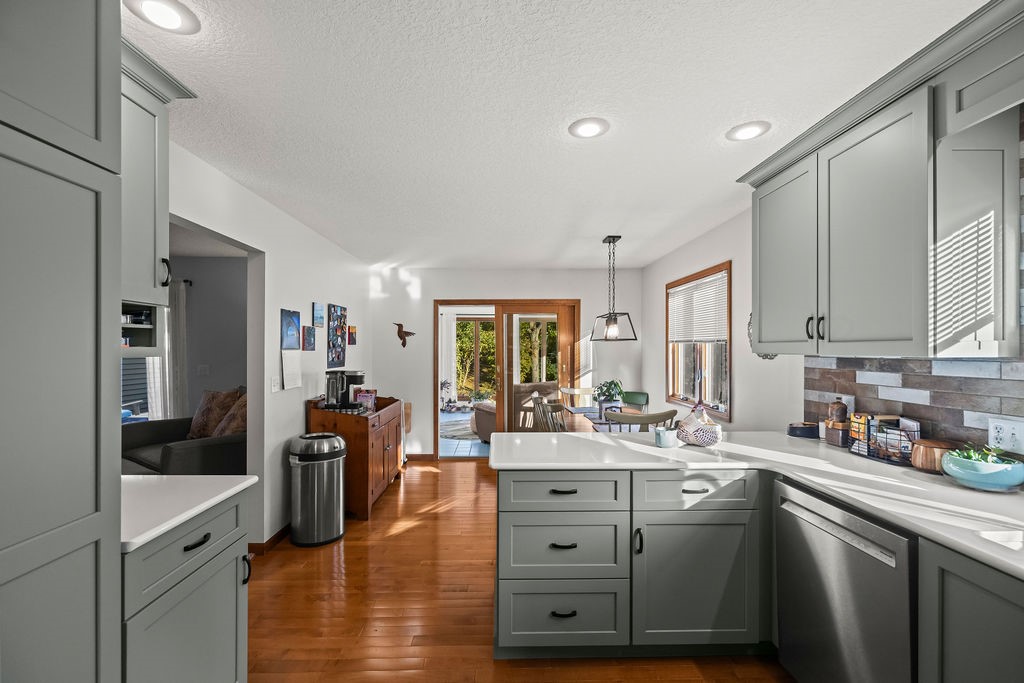 1110 Woodridge Court Decatur, IL 62526 - Photo 8 of 45 Gallery Image 8