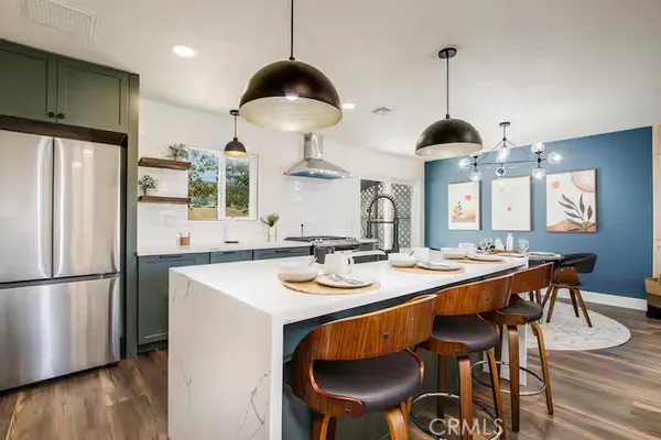 $2,400 | 61471 El Cajon Drive, Joshua Tree, CA 92252