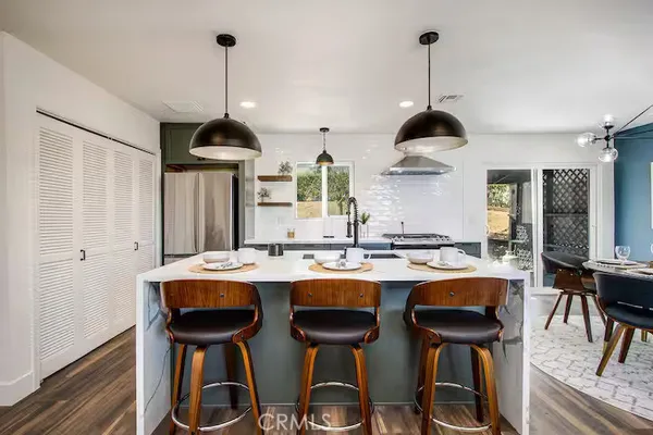 $2,400 | 61471 El Cajon Drive, Joshua Tree, CA 92252