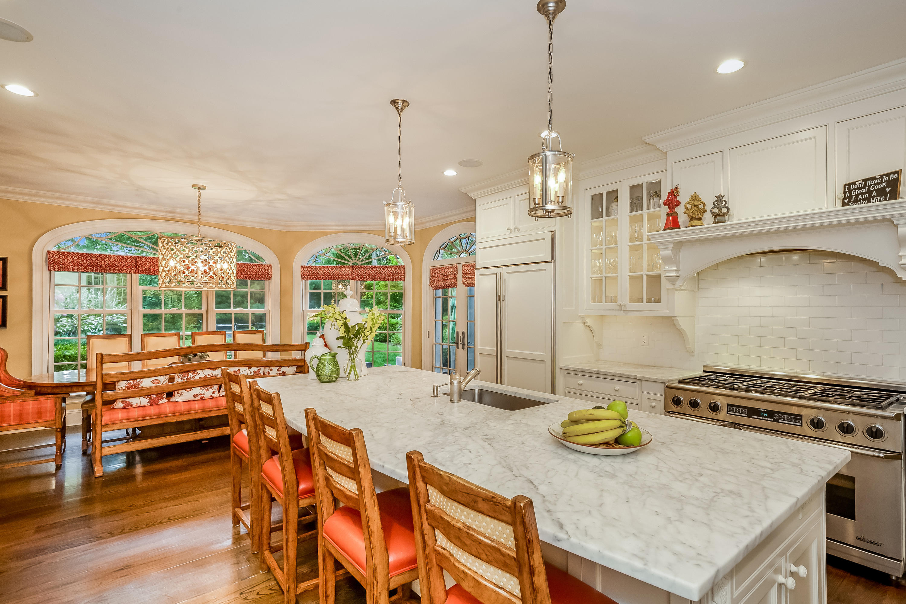 741 Hollow Tree Ridge Road Darien, CT 06820 - Photo 22 of 60 a view of a dining room and livingroom view