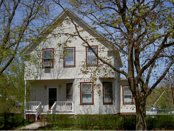 20 Logan Street Rochester, NH 03867 - Photo 1 of 1