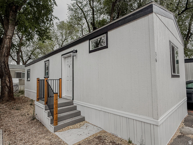 200 North Harrisville Road, Unit 36 Ogden, UT 84404 - Photo 2 of 6