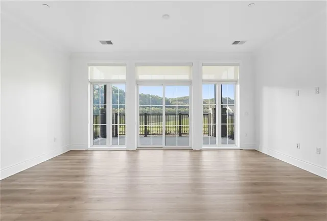 $749,900 | 1 1st Street, Unit 103, Oakmont, PA 15139