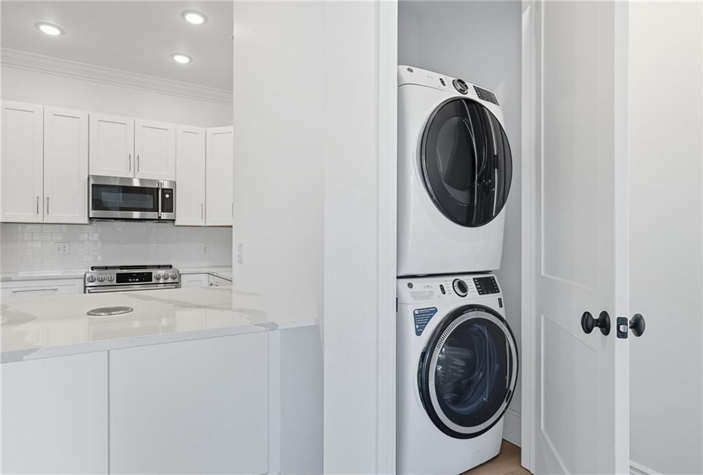 1 1st Street, Unit 103 Oakmont, PA 15139 - Photo 13 of 40