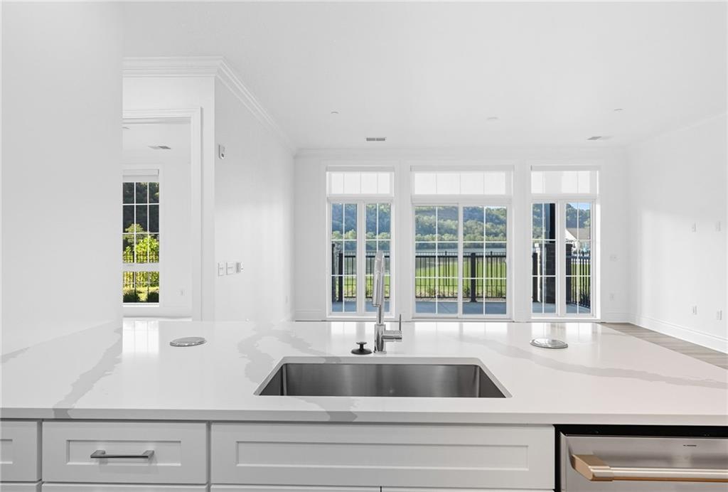 1 1st Street, Unit 103 Oakmont, PA 15139 - Photo 7 of 40