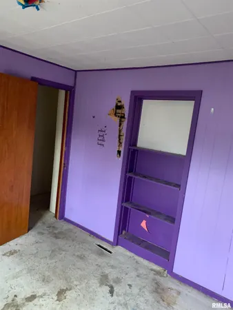 $59,700 | 1415 Conger Street, Galesburg, IL 61401