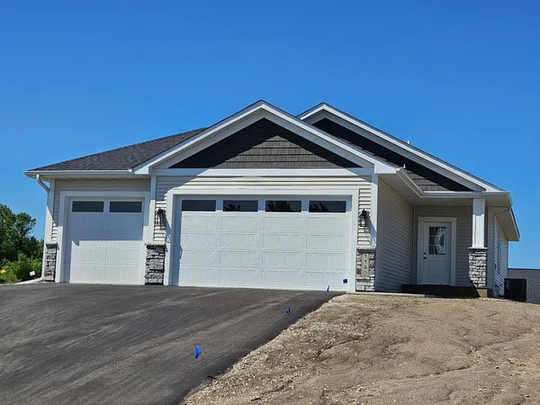 $469,900 | 1140 Summit Cove, Dassel, MN 55325