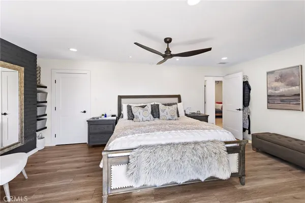 a bathroom with a sink vanity and a mirror