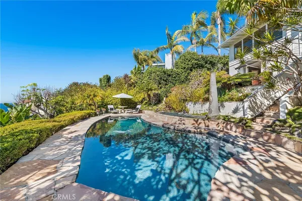 $14,995 | 875 Coast View Drive, Laguna Beach, CA 92651