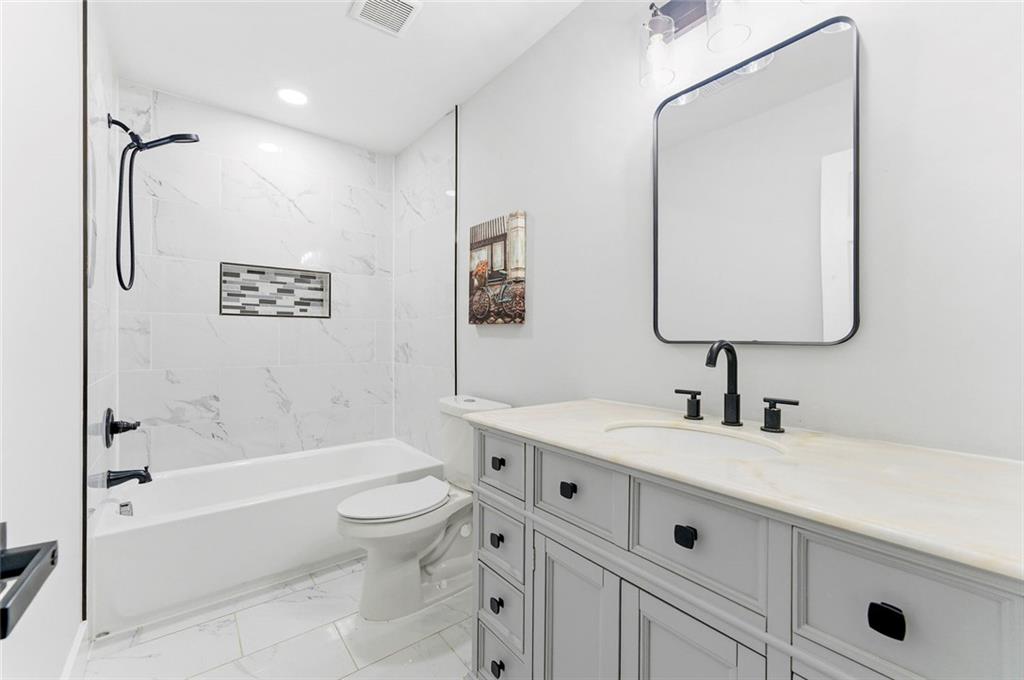 3530 Larkspur Terrace Decatur, GA 30032 - Photo 8 of 15