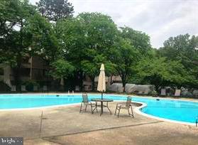 115 Cross Keys Road, Unit R115D Baltimore, MD 21210 - Photo 20 of 29 Pool
