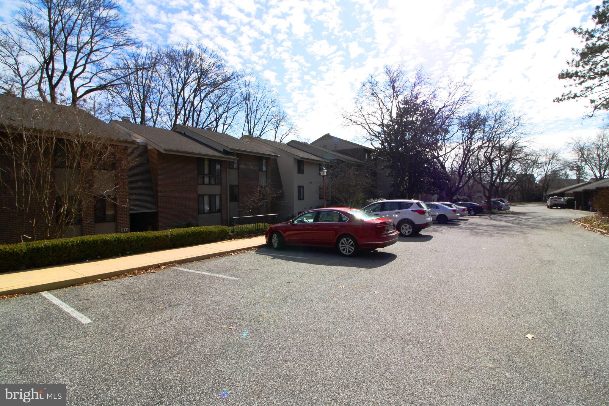 115 Cross Keys Road, Unit R115D Baltimore, MD 21210 - Photo 3 of 29 Parking