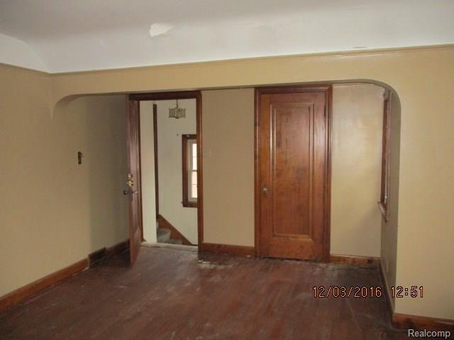 815 Neff Road Grosse Pointe, MI 48230 - Photo 20 of 32