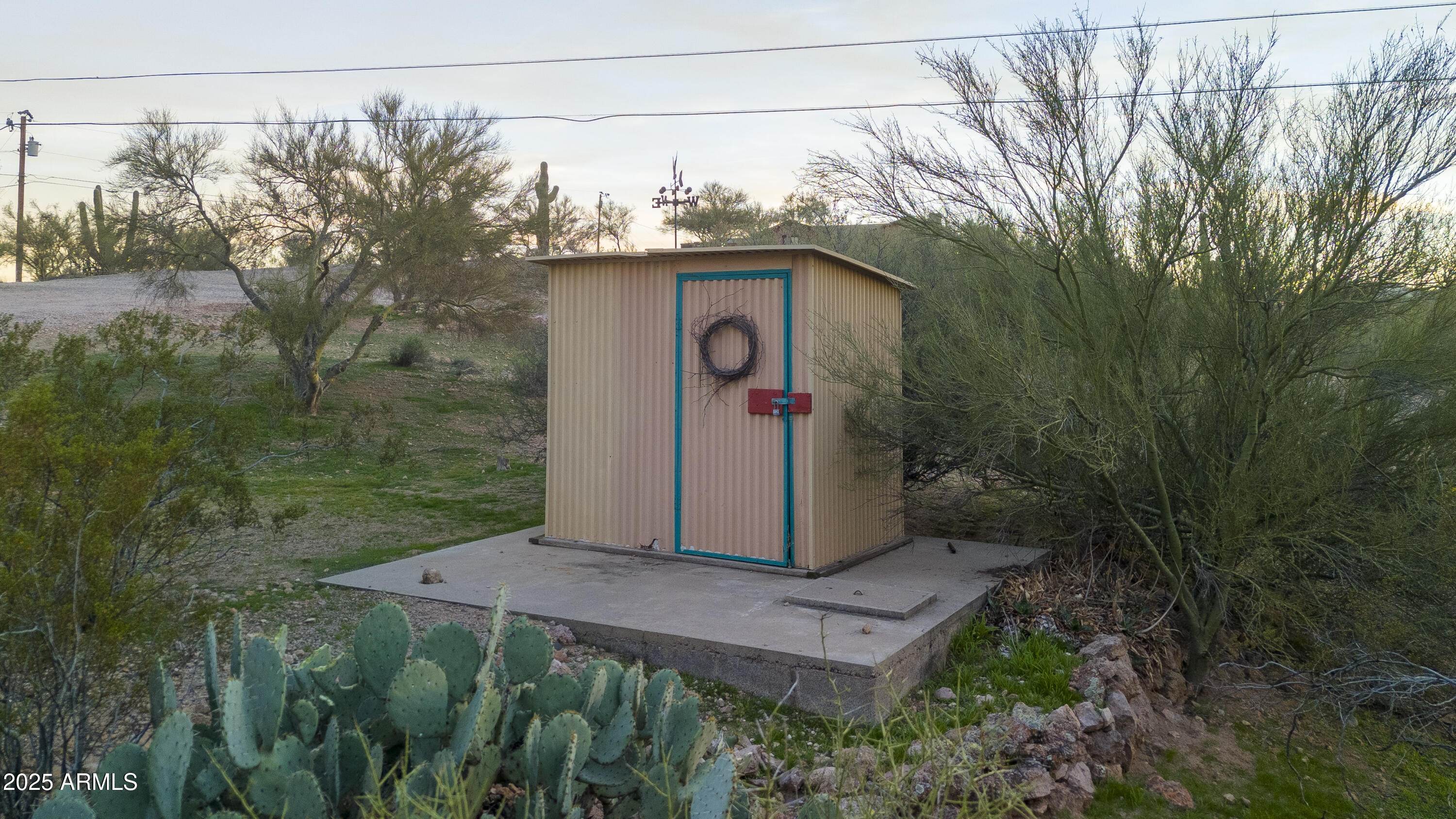 32730 West Jones Road Wickenburg, AZ 85390 - Photo 37 of 50 32730 W Jones Road