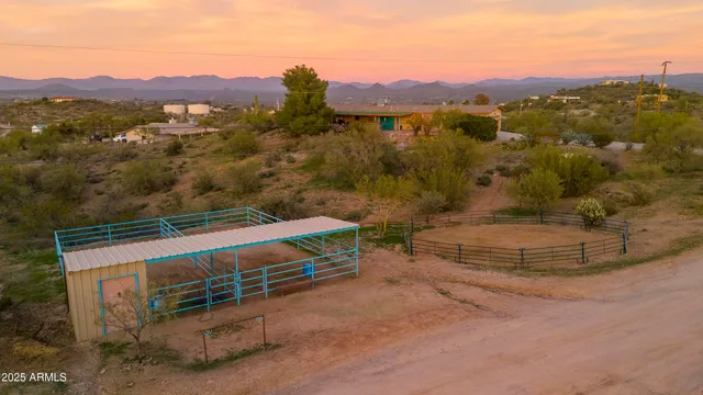 $400,000 | 32730 West Jones Road, Wickenburg, AZ 85390