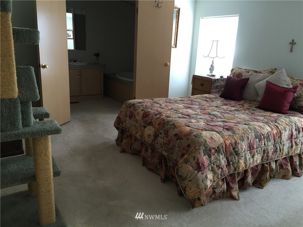 4718 Rd F Northeast Moses Lake, WA 98837 - Photo 14 of 23 Gallery Image 14