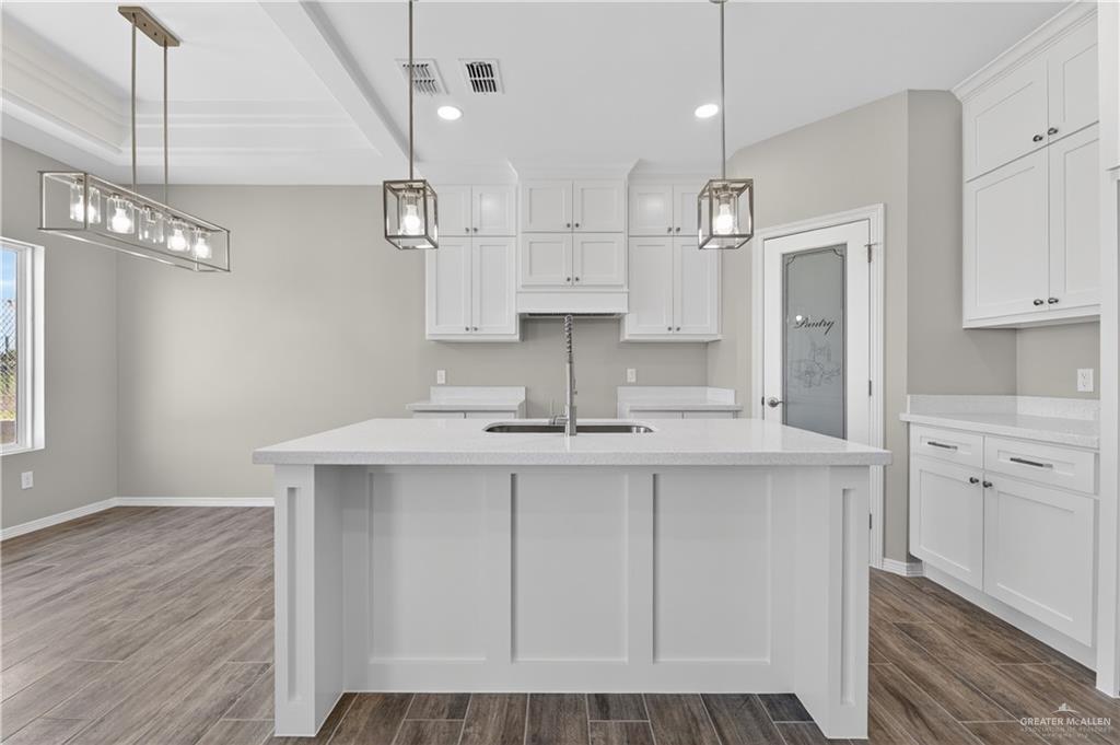 425 Serg Loop Alamo, TX 78516 - Photo 6 of 18