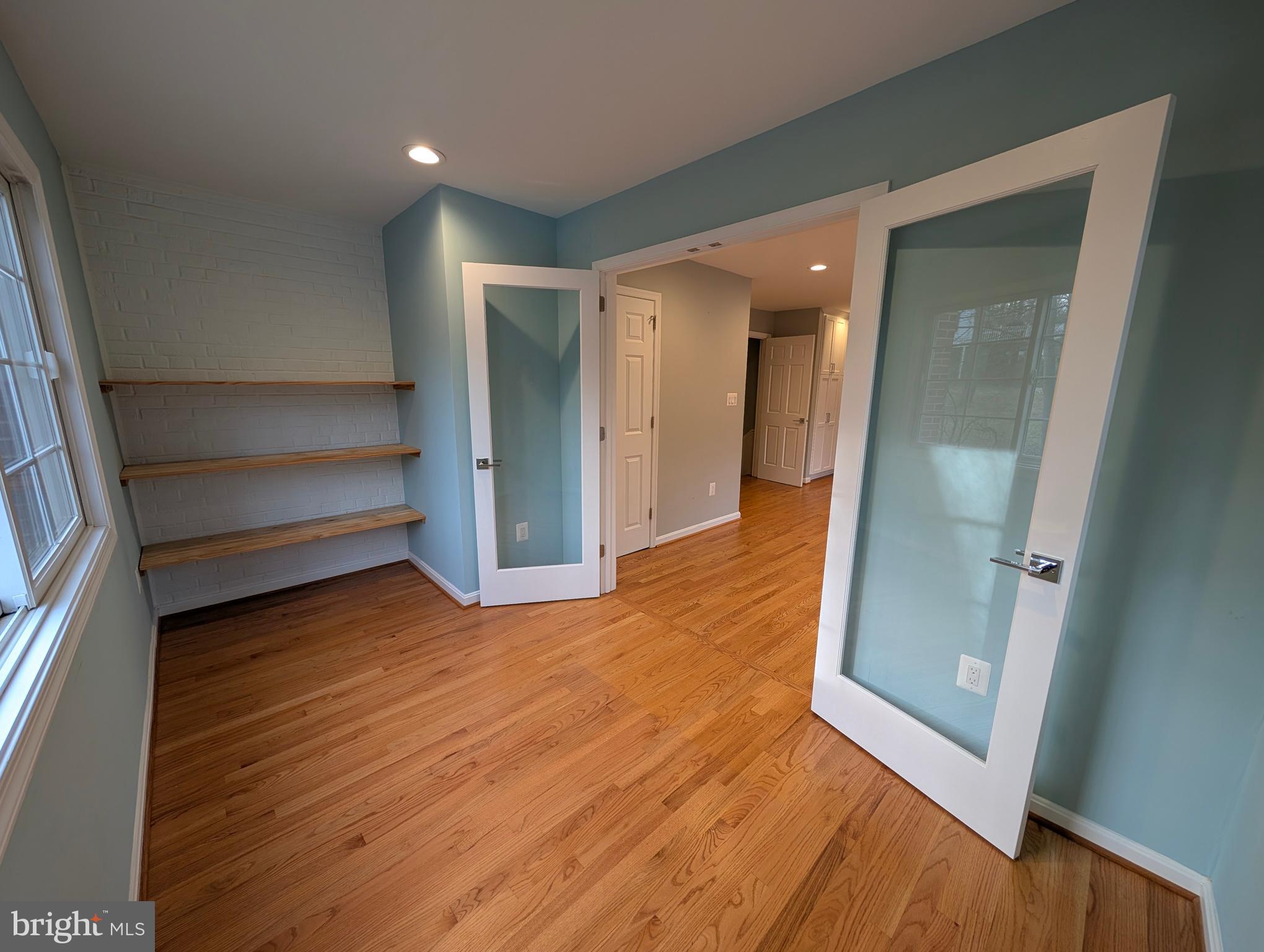 11901 Paradise Lane Herndon, VA 20171 - Photo 30 of 63 Office on Main Level