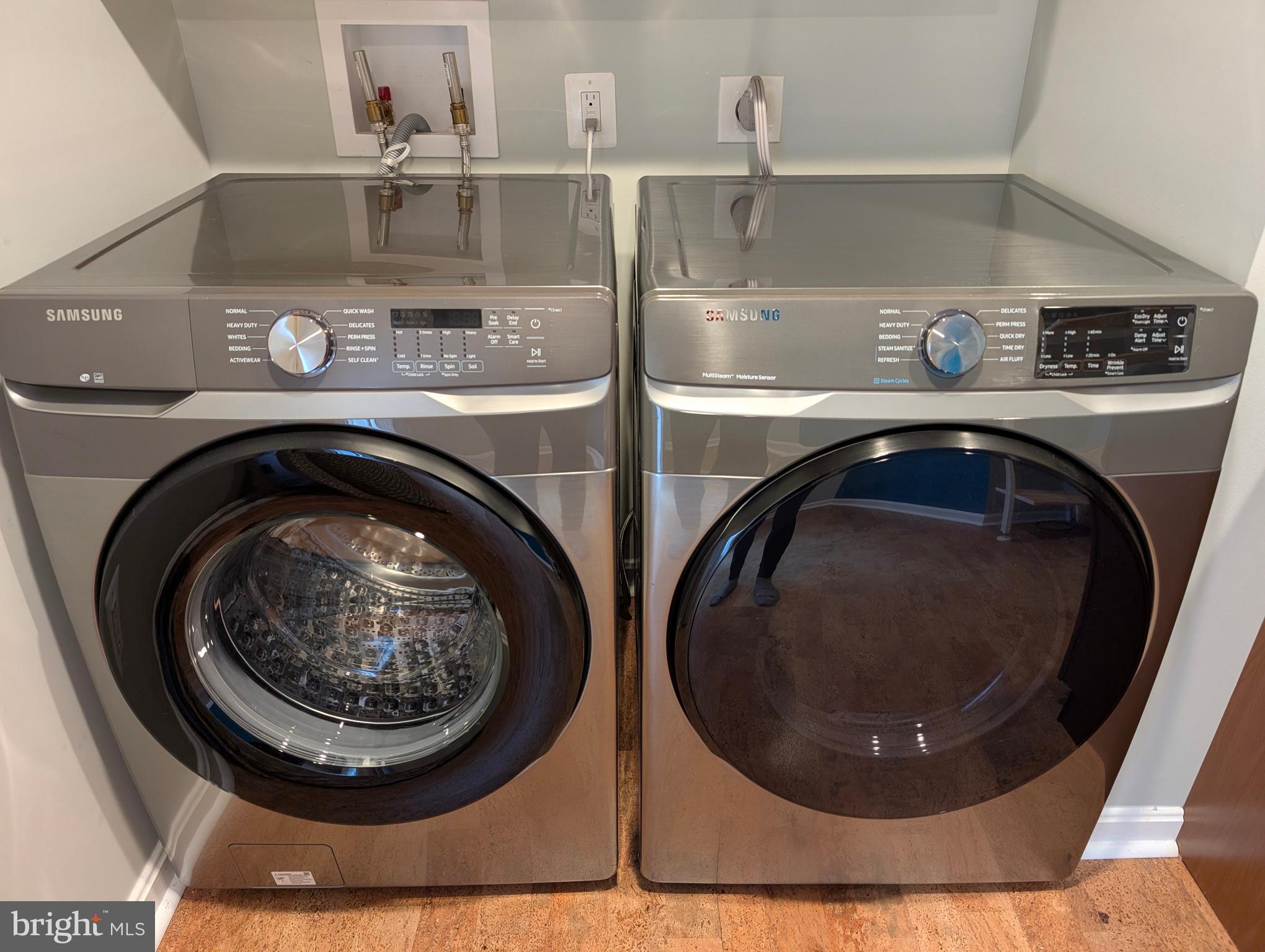 11901 Paradise Lane Herndon, VA 20171 - Photo 58 of 63 Washer/Dryer 2 years old!