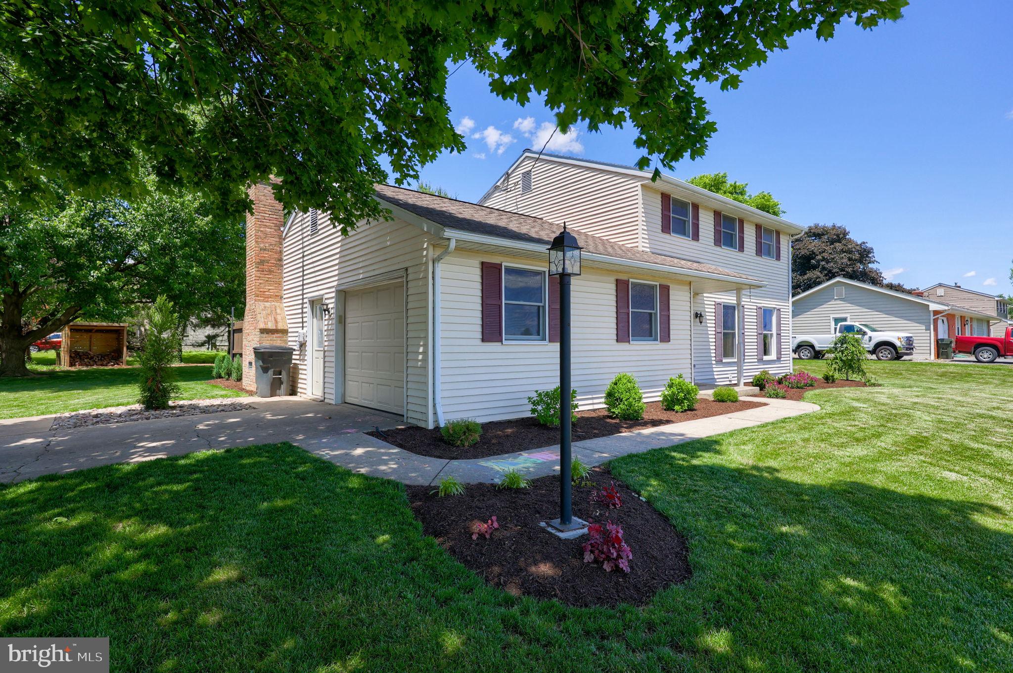 219 Tobacco Road Ephrata, PA 17522 - Photo 2 of 52