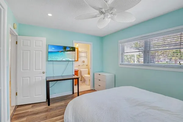 $675,000 | 301 41st Avenue, St. Pete Beach, FL 33706