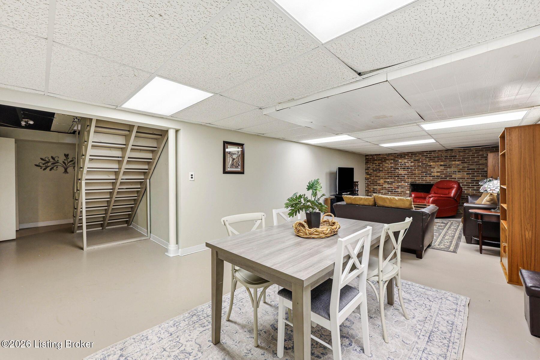 7701 Circle Crest Road Louisville, KY 40241 - Photo 42 of 70 photo_online_040