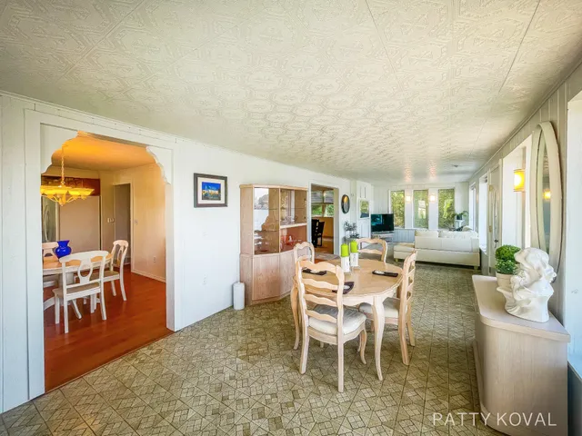 $1,800,000 | 446 Bayview Court, Caledonia, MI 49316