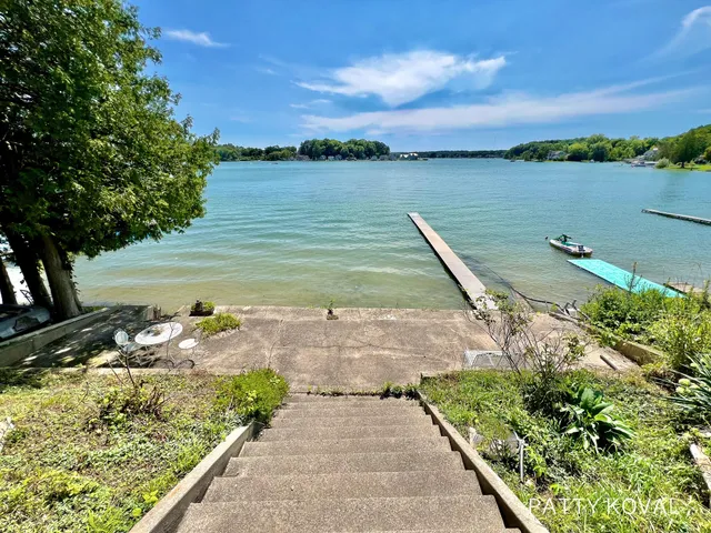 $1,800,000 | 446 Bayview Court, Caledonia, MI 49316