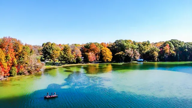 $1,800,000 | 446 Bayview Court, Caledonia, MI 49316