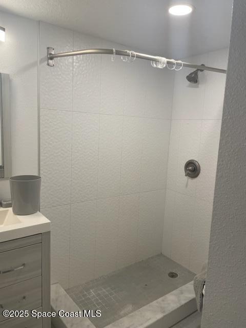 3901 Dixie Highway Northeast, Unit 210 Palm Bay, FL 32905 - Photo 5 of 9 a bathroom with a shower