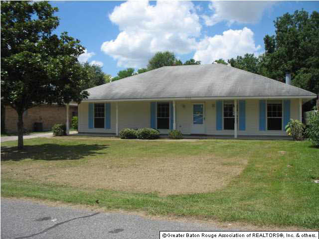 7314 Members Place Baton Rouge, LA 70817 - Photo 3 of 25 Gallery Image 3