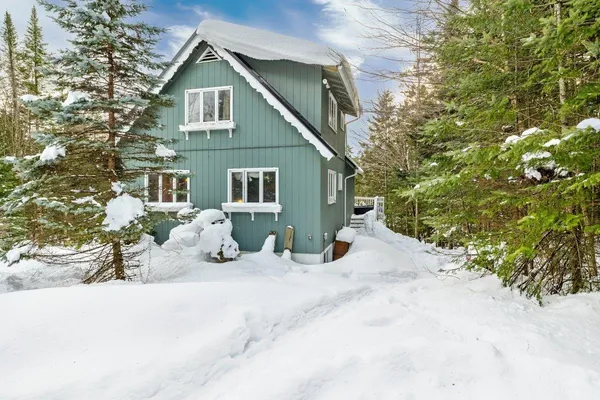 $389,900 | 250 Christmas Road, Montgomery, VT 05471