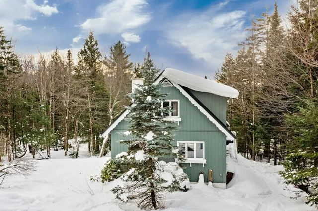 $399,900 | 250 Christmas Road, Montgomery, VT 05471