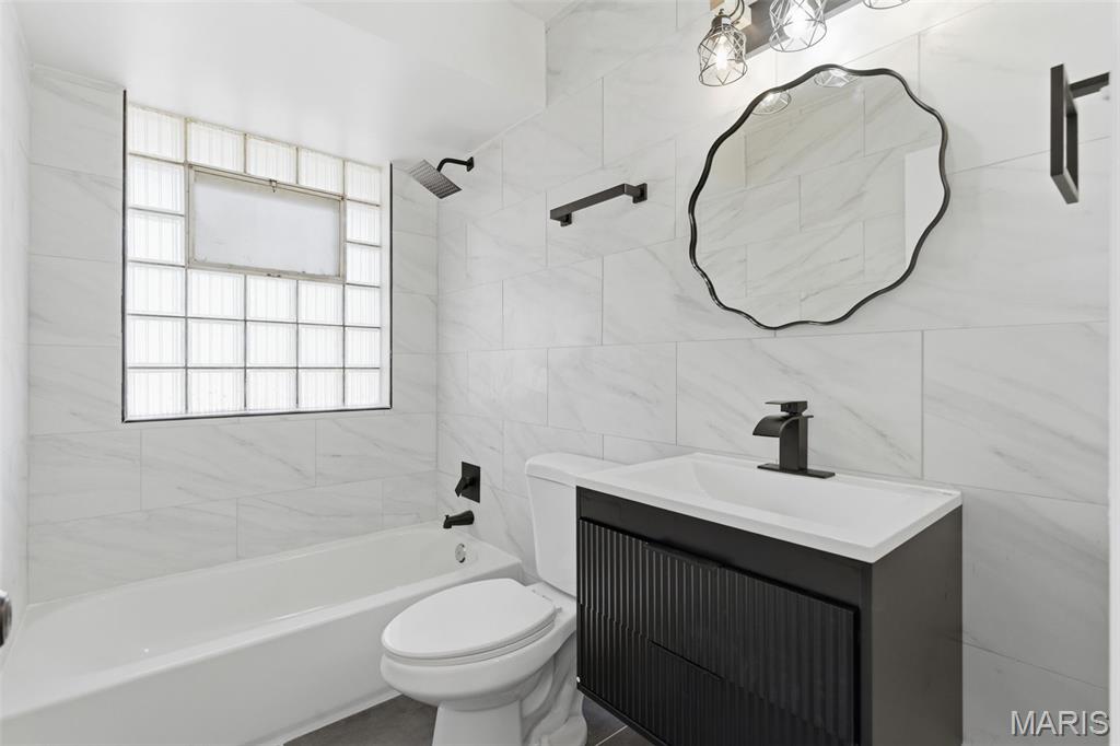 1083 Jennings Station Road St. Louis, MO 63137 - Photo 13 of 26